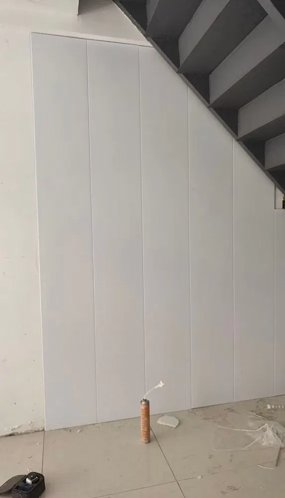 Glossy White PVC Wall & Ceiling Panels – Waterproof Interlocking Cladding photo 5